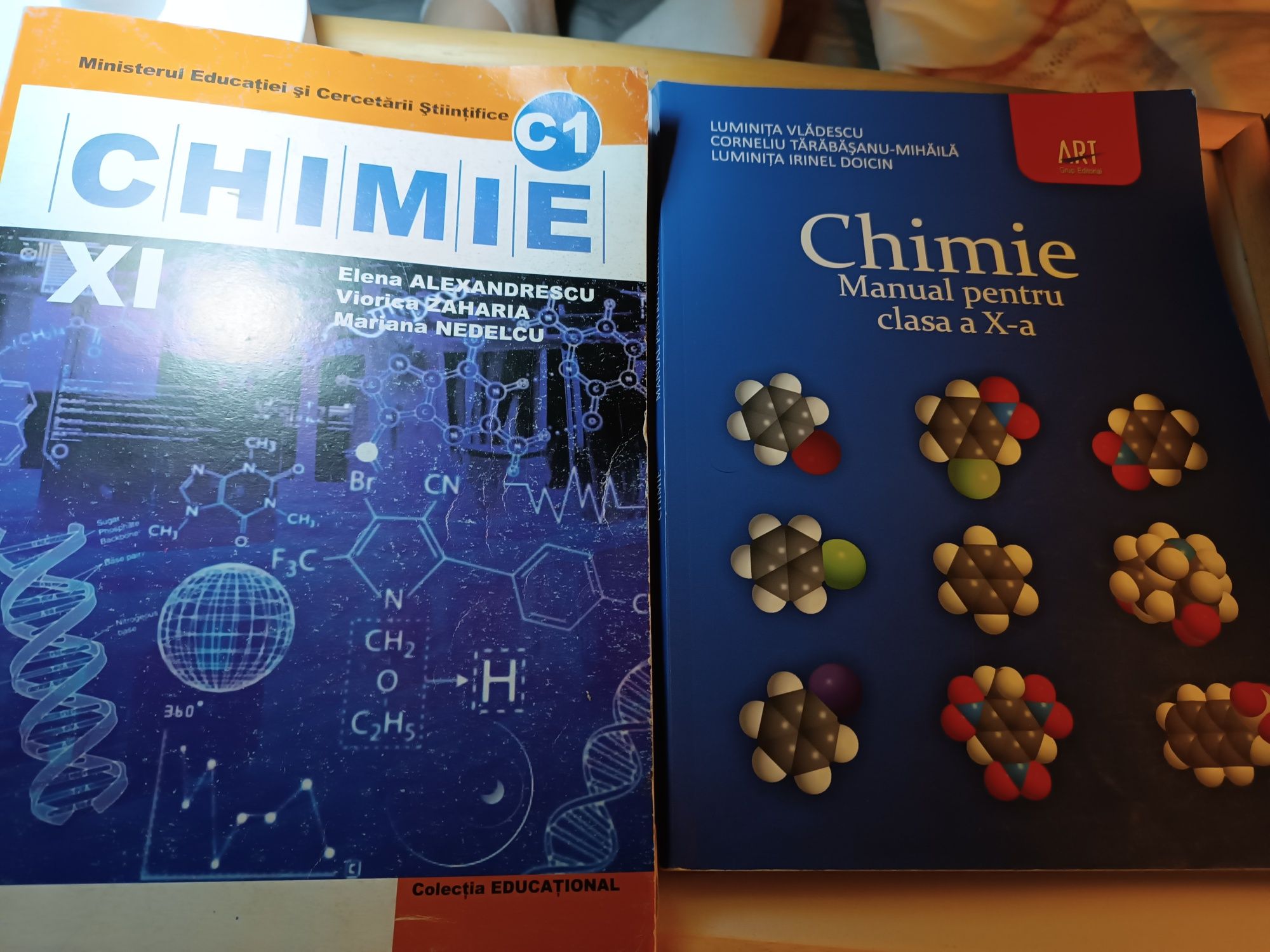 Vând cărți chimie clasa x -x|