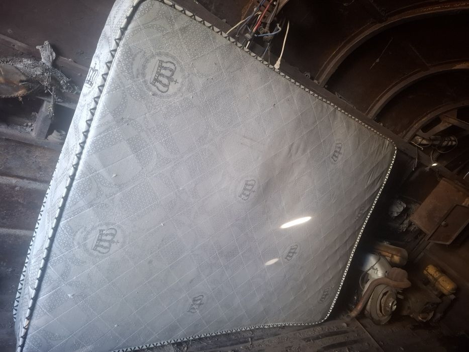 Продам матрас для кровати