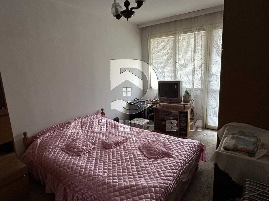 Продава се Тристаен апартамент в Стара Загора, Център - 58 кв.м за 1552 €/кв.м - Снимка #7