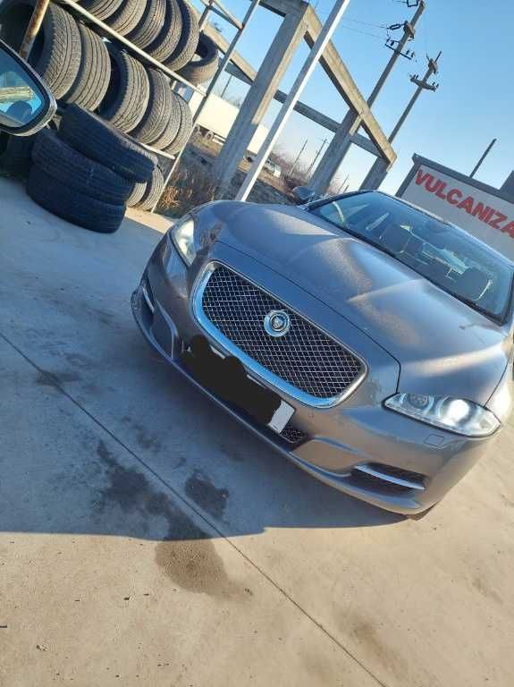 Dezmembram Jaguar Xj 3.0 d 275 CP Euro 5An 2012
Cod motor AJV6D