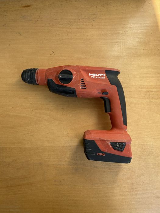 HILTI TE 2-A22 - Акумулаторен перфоратор ударно пробивна дрелка