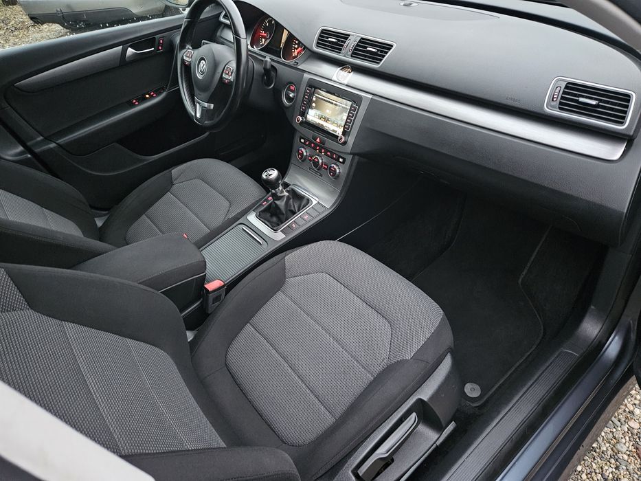 Vw Passat B7 2012 ~ 2.0 TDI/170 CP/Euro 5/Senz Park/2xKlima/Navi/