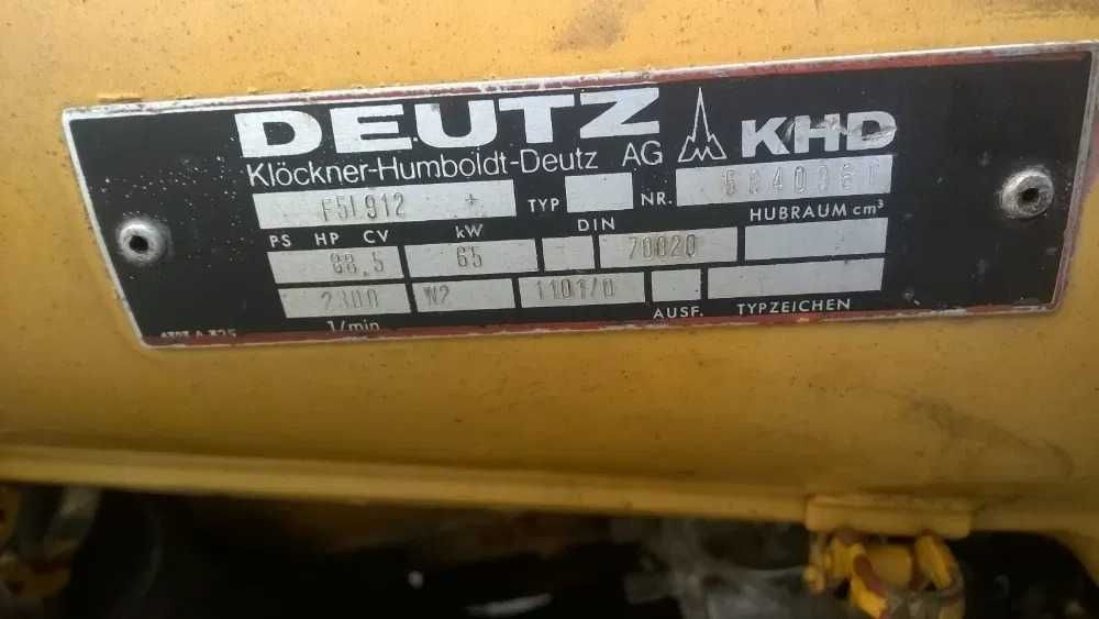 Dezmembrez Excavator pe roti Liebherr 911