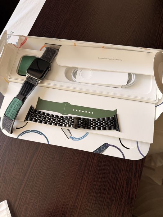 Apple Watch Series 7 GPS + Celllular