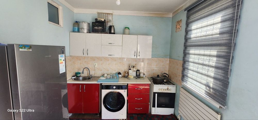 Срочно сотилади участка Сергели Янги Хаёт Намунали Уй  3хона 2соту рем