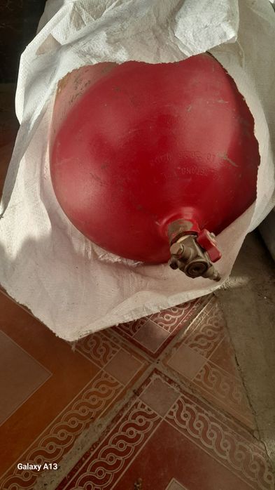 Srogi o'tgan 77 kareyski balon sotiladi