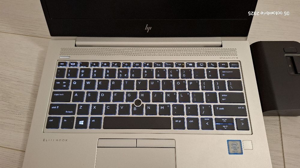 HP EliteBook 830 G5, i7 8650U vPro, 16gb ram ddr4, 512 NVMe