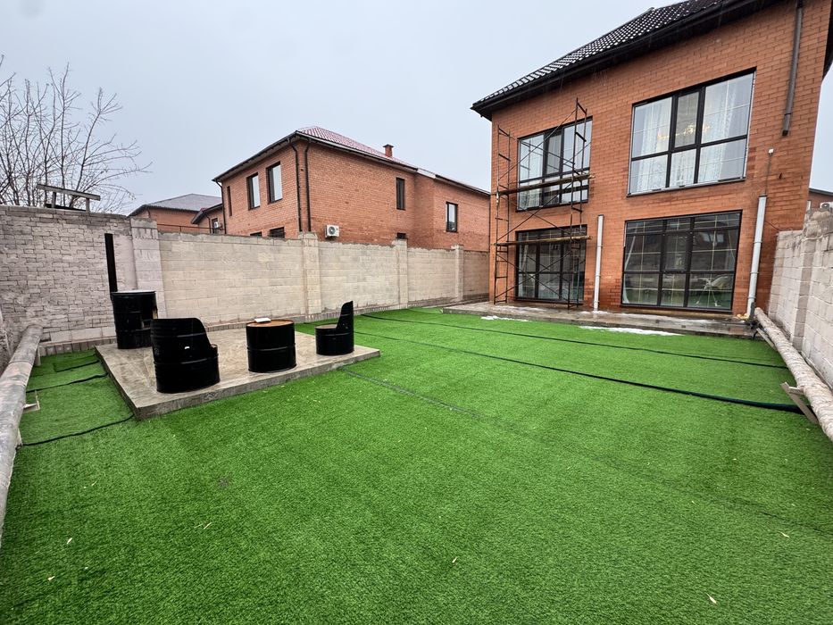 Продам Котедж Дом 400 кв.м.