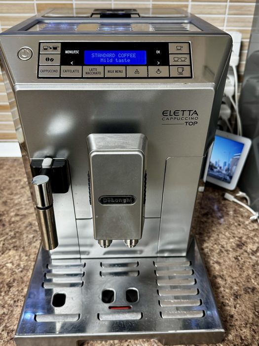 Espressor Automat DeLonghi Eletta Cappuccino TOP