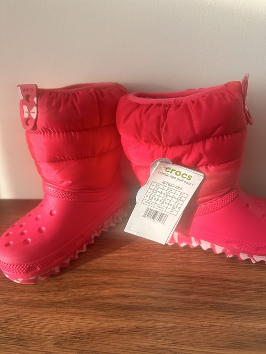 Новые  сапожки Crocs 27-28 размер