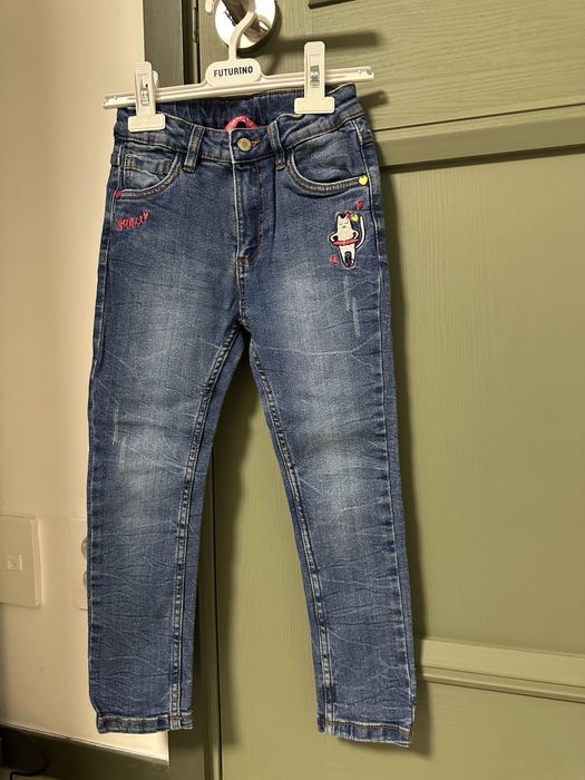 Продам джинсы Futurino (рост 116)