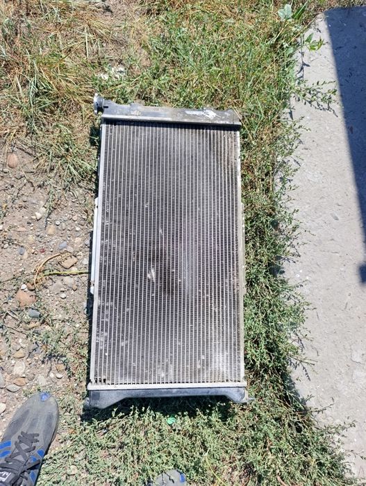 Крышка багажника радиатор субару