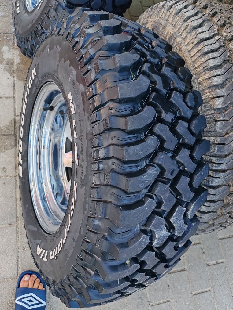 Set roți Jeep Wrangler TJ – BFGoodrich Mud-Terrain T/A + jante cromate