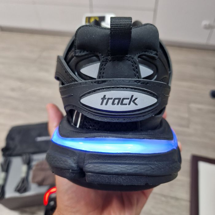Balenciaga Track Led marimea 41