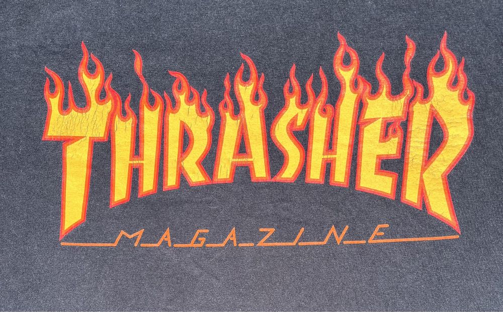 Trasher памучна тениска - M