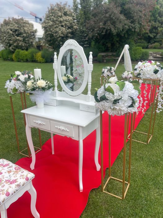 Aranjamente florale spectaculoase & Decor fum greu& tort shots