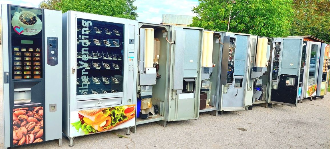 Вендинг кафе автомат/ хладилен с монетник /Спацио/ Спринг