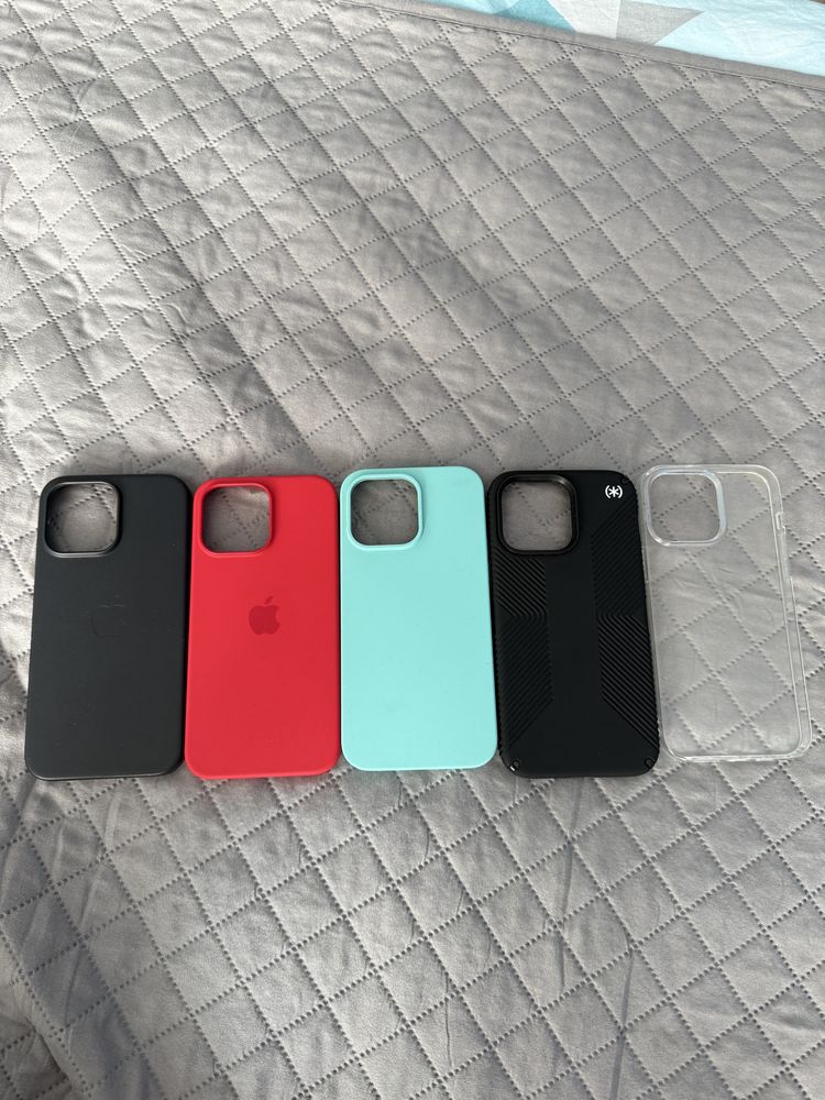 Продавам кейсове за iphone 14 Pro Max