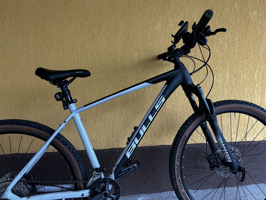 Vand bicicleta BULLS de munte si numai pentru pasioanti