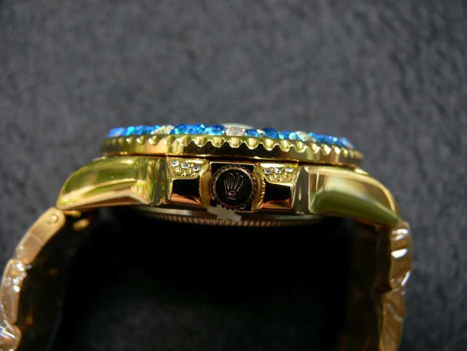 CEAS TIP R.O.L.E.X SUBMARINER Gold&Blue Diamonds Superb Nou !! SUPERB
