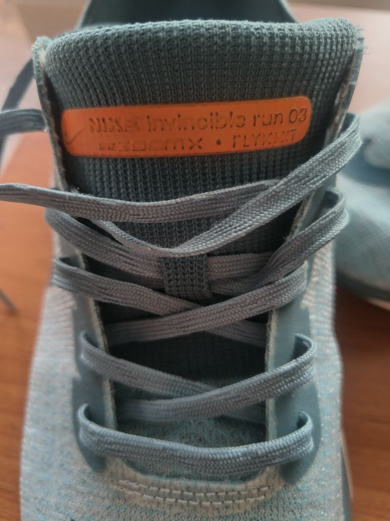 Nike invincible run 3