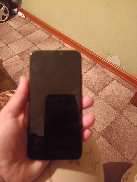 Продам Iphone xs