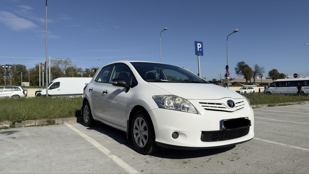 Toyota Auris 2012 1,3 benzina