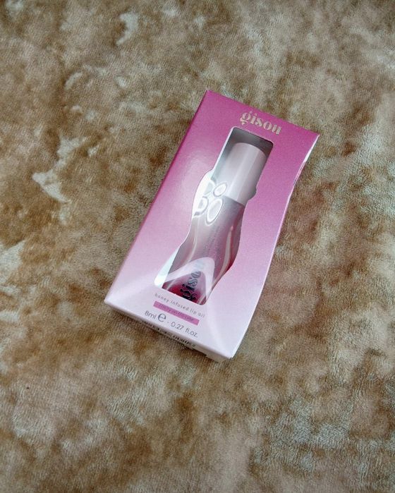 Gisou Honey Infused Lip Oil
