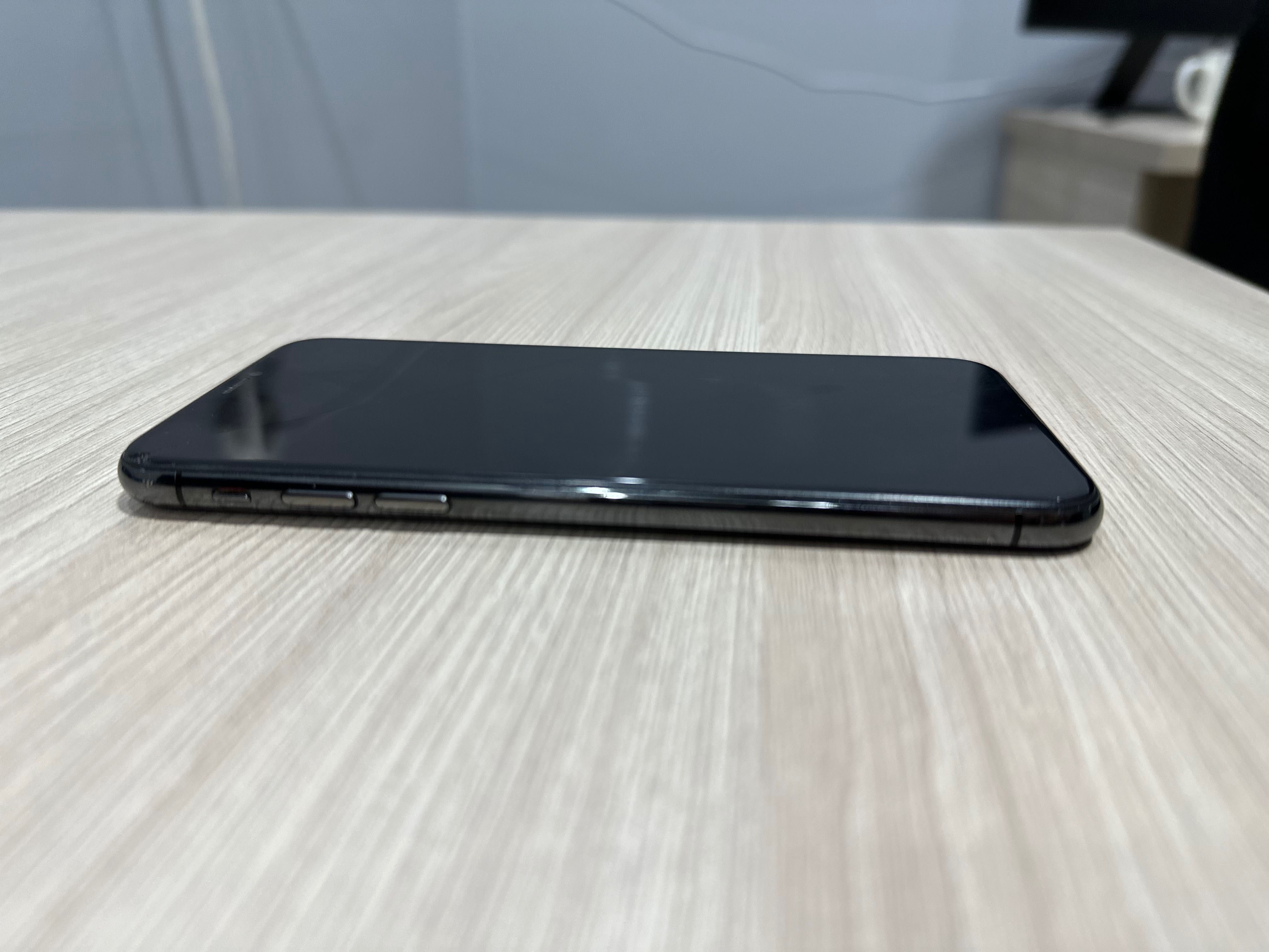 Iphone XS (seriy)