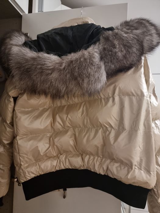 Ново зимно яке с качулка