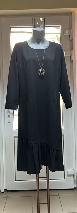 Rochie neagra noua marimea 44-46