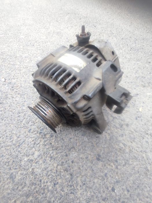 Генератор тойота камри 20-25. Обьем 2.2