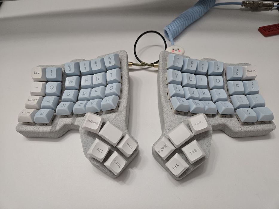 Tastura custom split