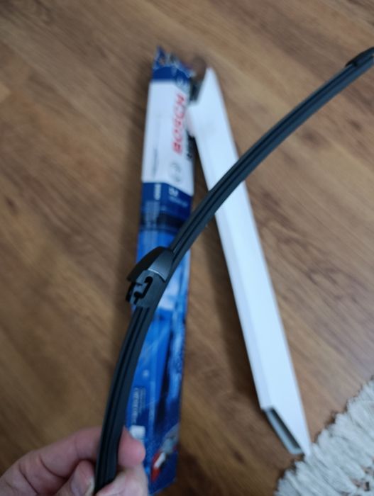 Щетка стеклоочестителя на заднее стекло