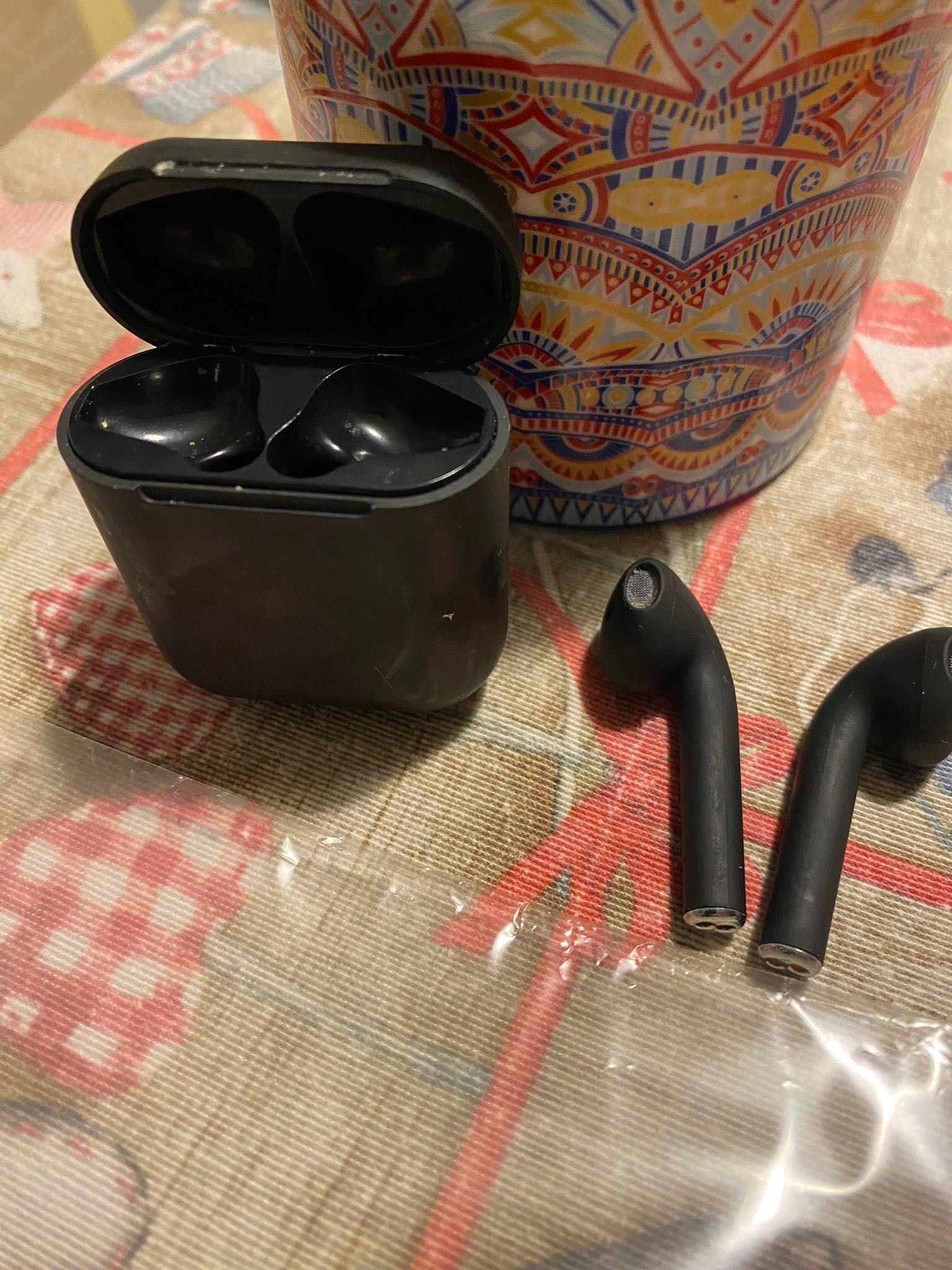 Оригинални Apple airpods powerbeats pro и  подарък.