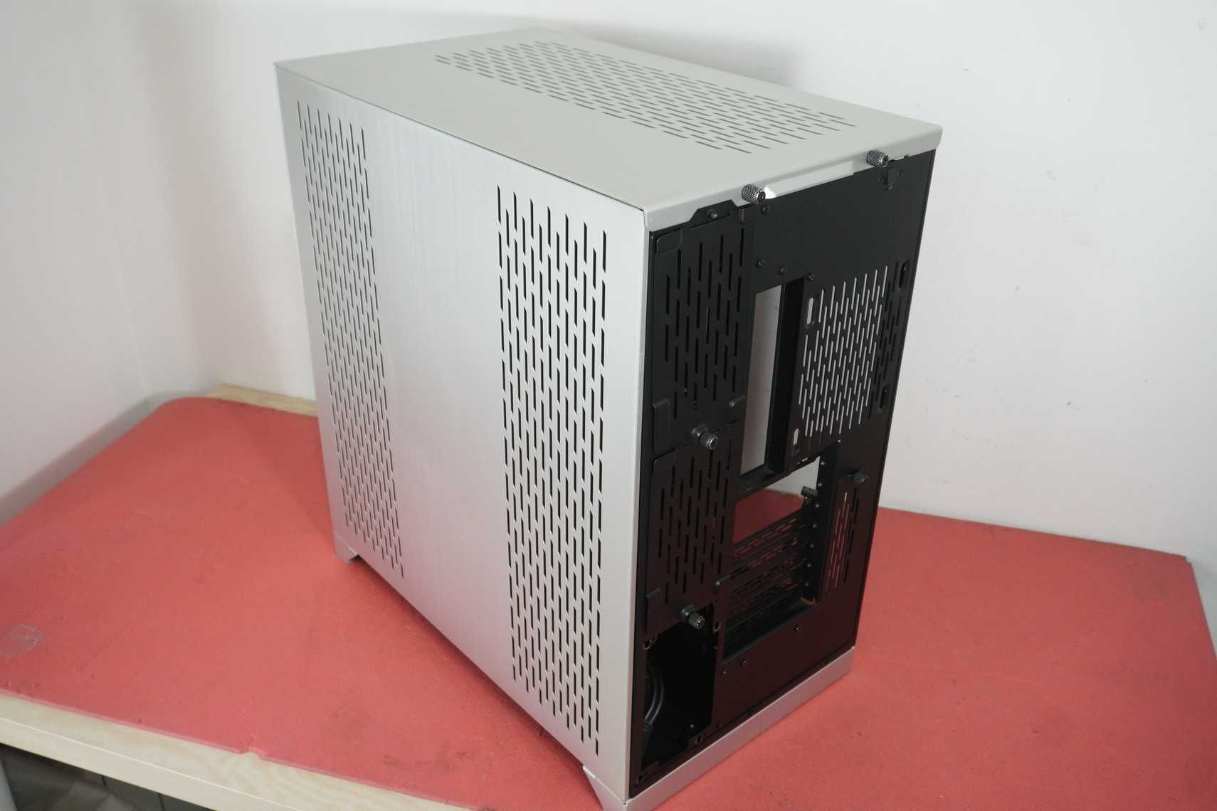 Компютърна кутия Lian Li O11 Dynamic XL ROG Certified eATX / ВКЛ.ДДС