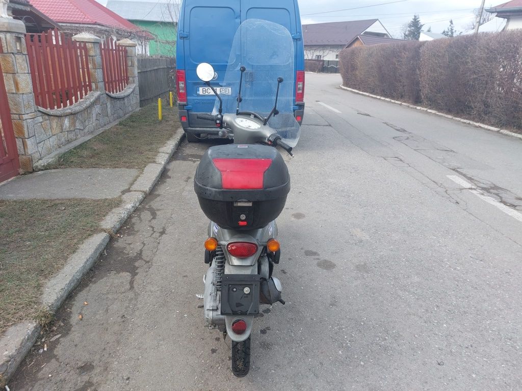 Aprilia Scarabeo