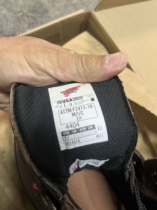 Тшо куртка , комбез,ботинка