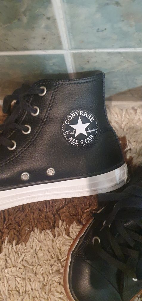 Кецове Converse естествена кожа