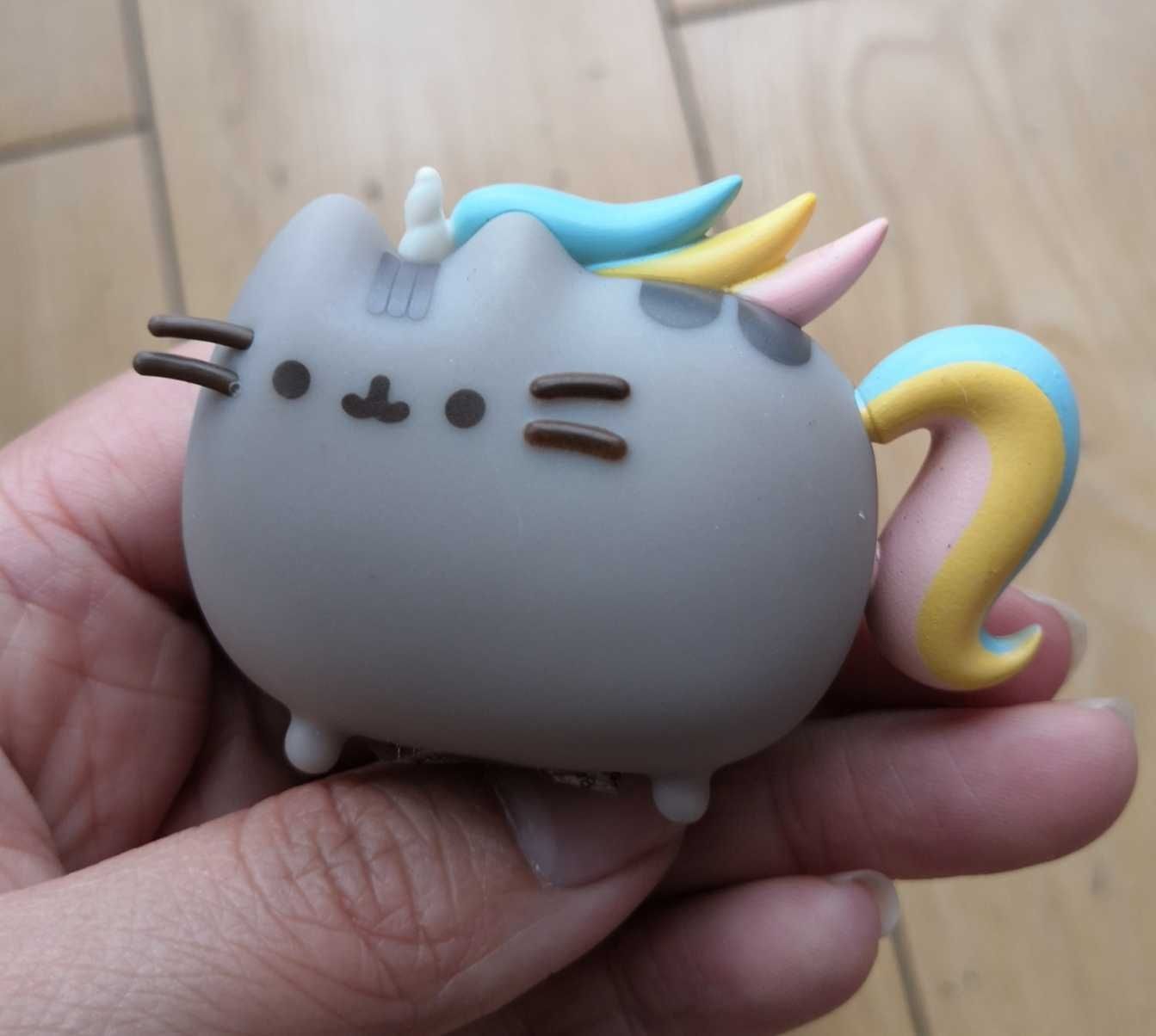 Декорация Pusheen коте.