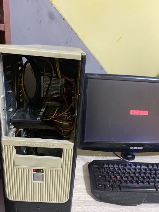 Pc Gaming  se da la schimb sau pe pretul afisat