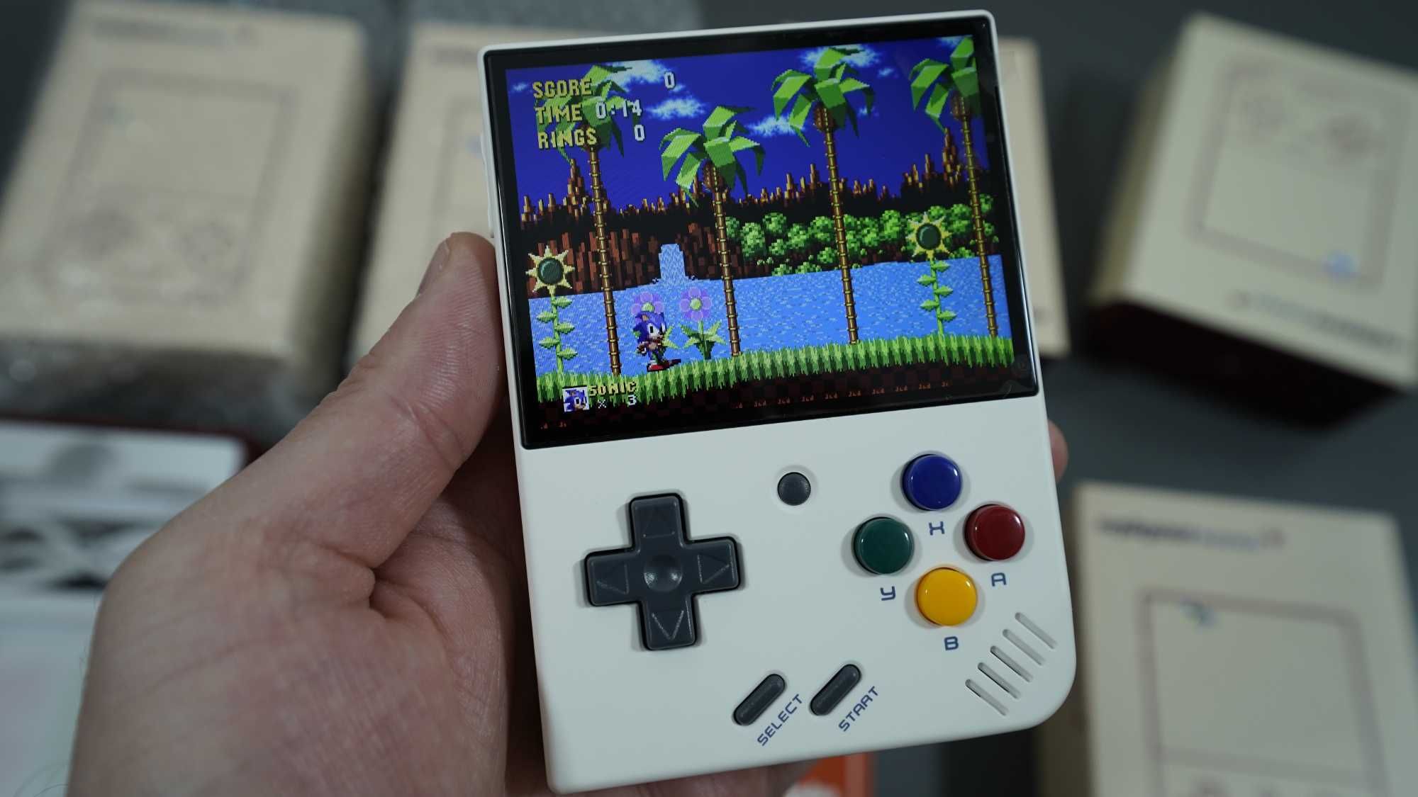 Miyoo Mini Plus - 128GB ; 8500 игри PSX, Sega, Nintendo, Game Boy