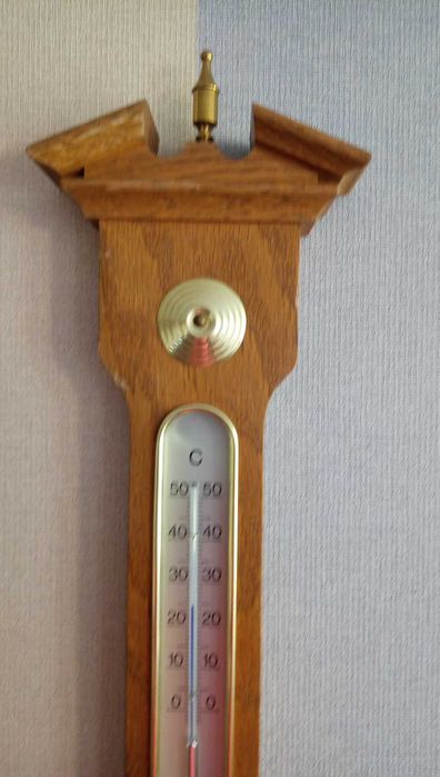 Метеорологична станция Термометър,Кварцов Часовник,Влагомер отГермания