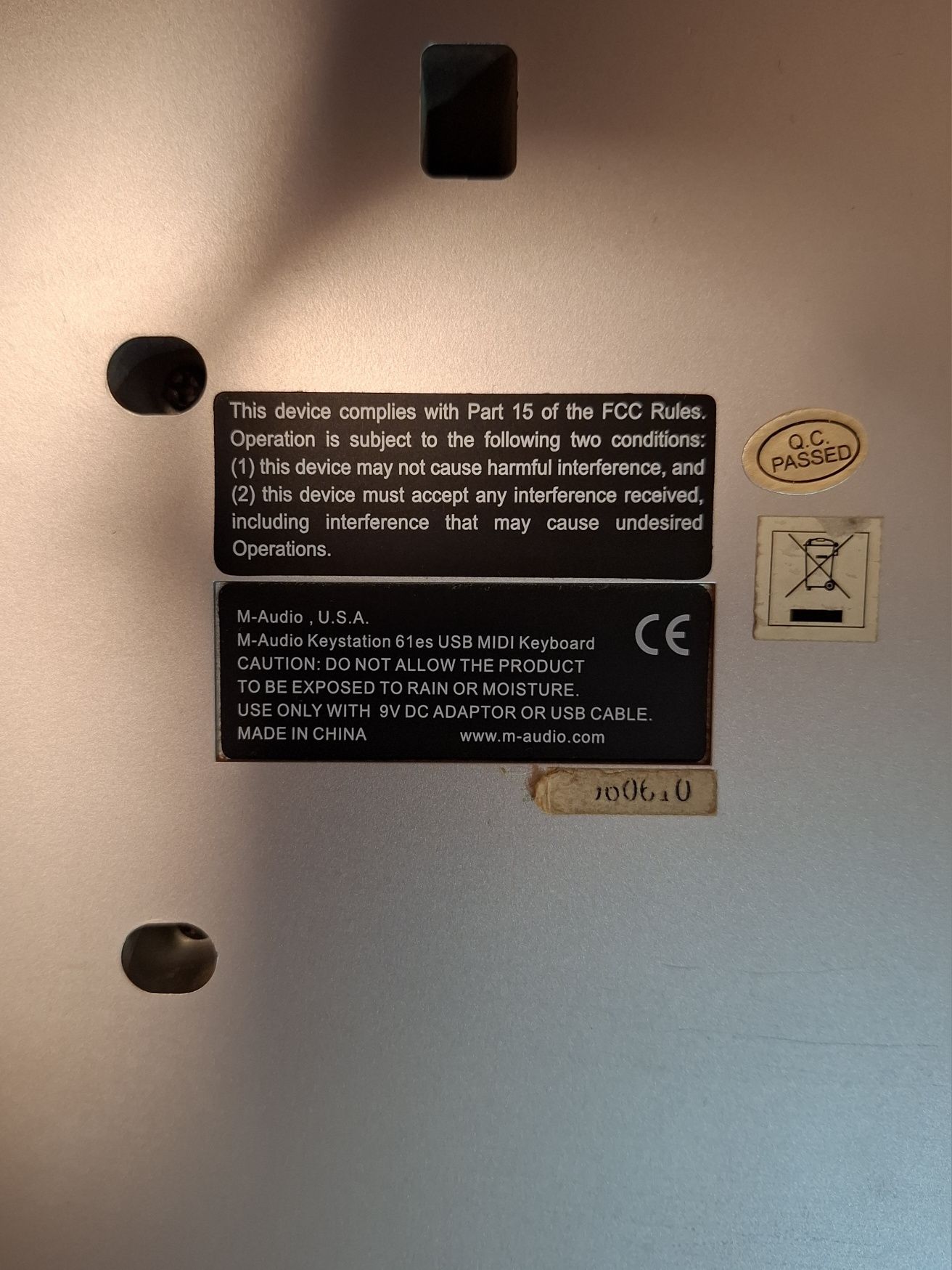 MIDI клавиатура M-Audio 61es USB