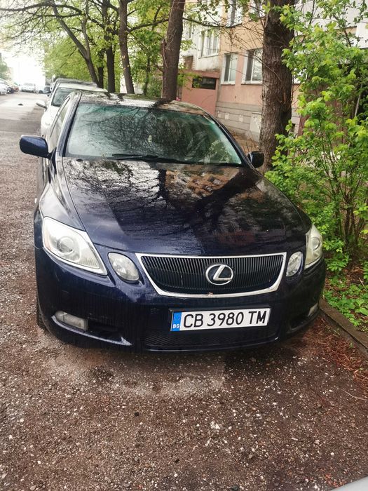 Продавам Lexus gs300