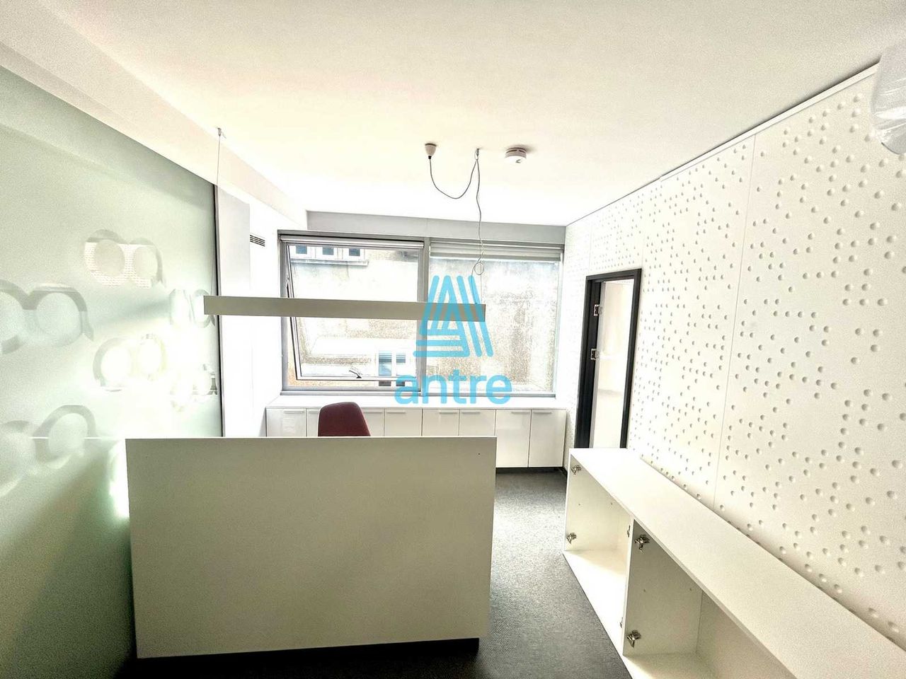 Дава се под наем Офис в София, Център - 135 кв.м за 4200 € - Снимка #5