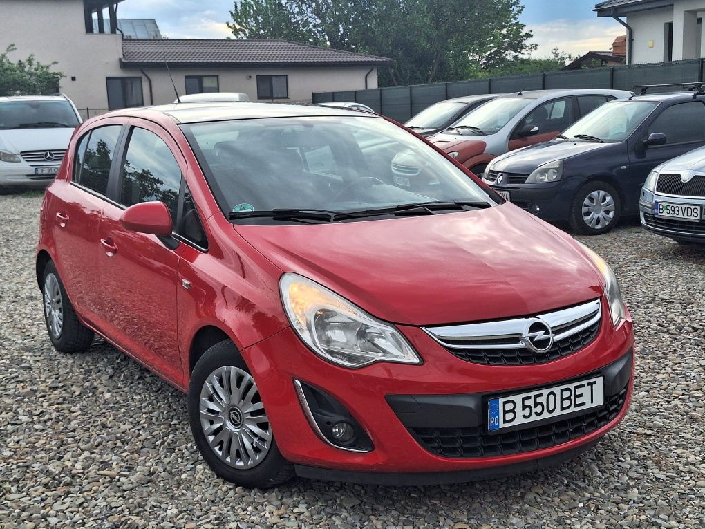 Opel Corsa 2012/1.4 benzina/posibilitate finantare /rate egale/avans 0