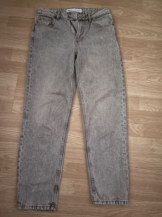 Дамски дънки BERSHKA, номер 34