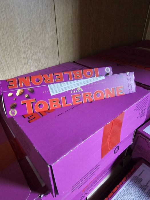 Шоколад томблероне