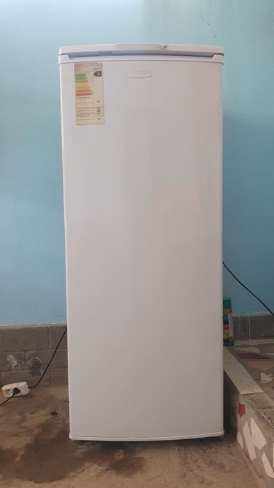 Холодильник Бирюса